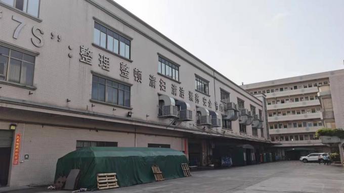 CD228P-12 ETL được chứng nhận 25L Máy cắt giấy văn phòng hạng nặng với cắt chéo mức tiếng ồn 68 DB 9